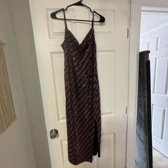Laundry by Shelli Segal Rainbow Slip NWT Sequin Dress Size 8 - Picture 7 of 7